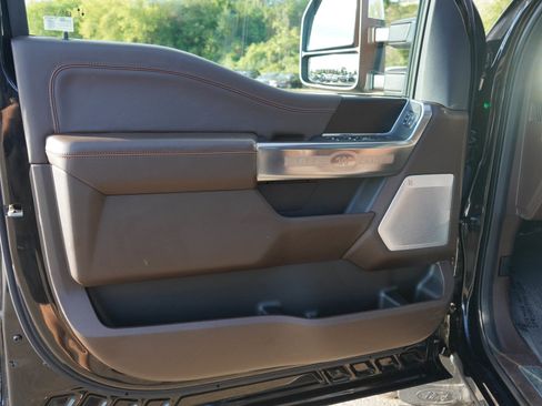 Used 2023 Ford F350 King Ranch AWD/4WD image 22