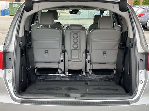 Used 2023 Honda Odyssey Touring image 14