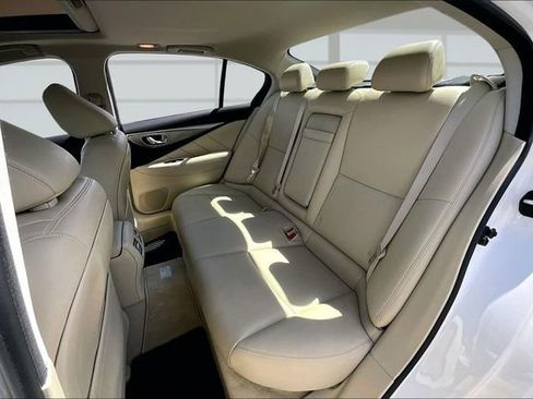 Used 2014 INFINITI Q50 Premium w/ Navigation Package image 26