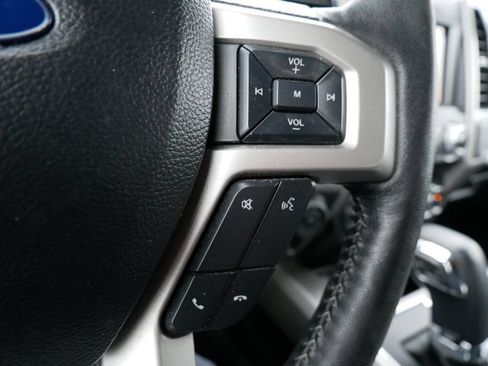 Certified 2019 Ford F150 Lariat w/ Equipment Group 502A Luxury AWD/4WD image 25