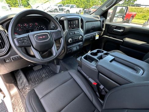 New 2025 GMC Sierra 3500 Pro w/ Convenience Package RWD image 15