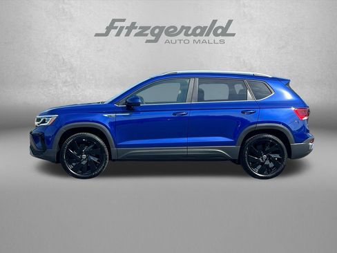 Used 2024 Volkswagen Taos SEL AWD/4WD image 5