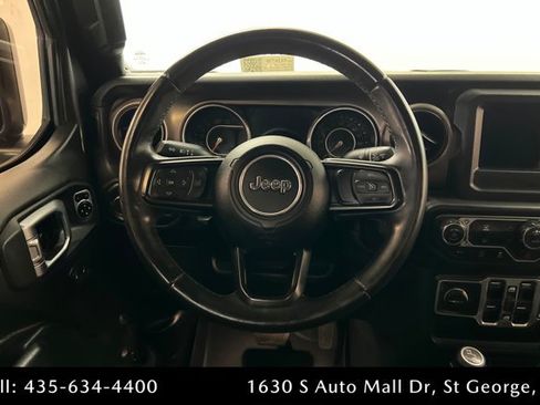 Used 2018 Jeep Wrangler Unlimited Sport S AWD/4WD image 12