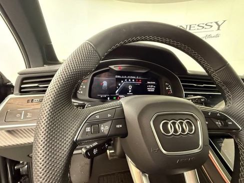 Used 2025 Audi SQ7 Prestige AWD/4WD image 19