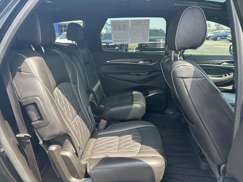Used 2023 Buick Enclave Avenir w/ Avenir Technology Package image 20