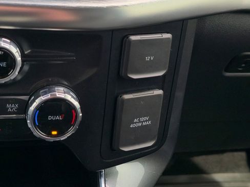 Used 2023 Ford F150 Lariat w/ Max Trailer Tow Package image 31