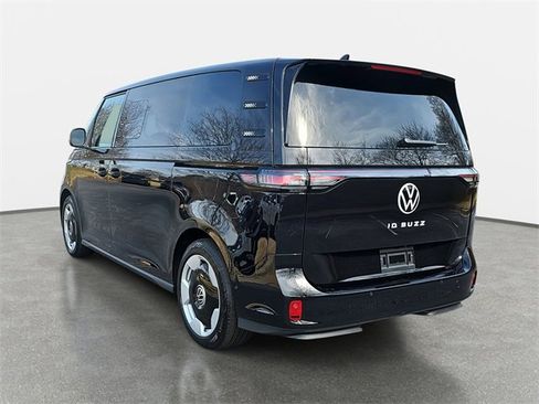 New 2025 Volkswagen ID. Buzz Pro S image 5