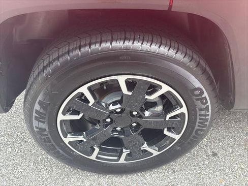 Used 2023 Jeep Renegade Trailhawk AWD/4WD image 10