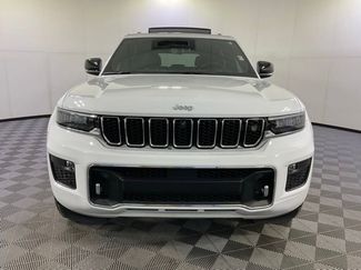 Used 2025 Jeep Grand Cherokee Overland w/ Adv Protech Group III video 2