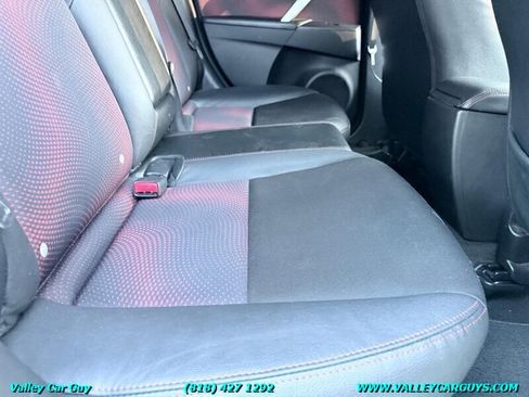 Used 2013 MAZDA MAZDA3 Touring FWD image 18