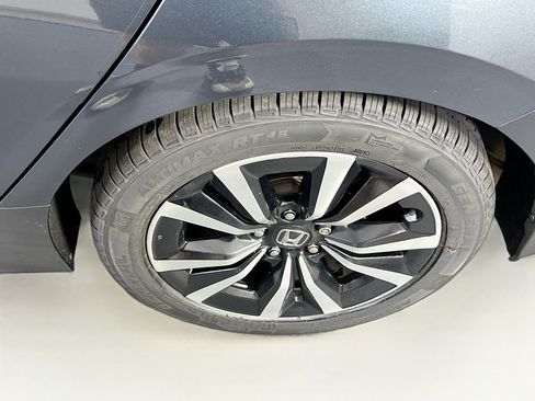 Used 2023 Honda Civic EX-L image 30