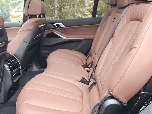 New 2026 BMW X7 xDrive40i image 12