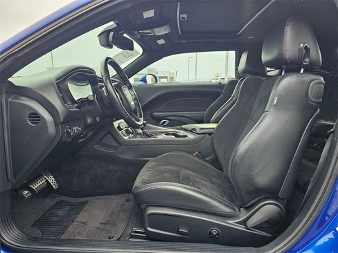 Used 2018 Dodge Challenger SXT Plus image 34