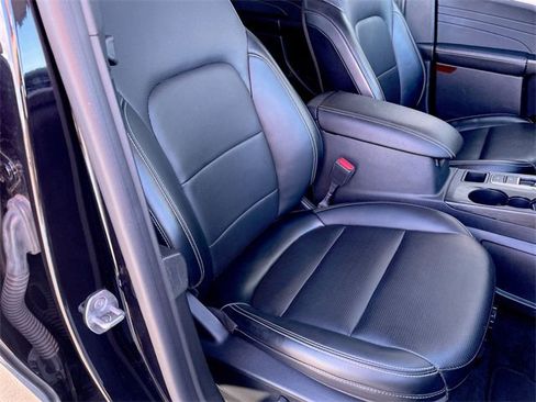 Used 2024 Ford Escape Platinum image 24