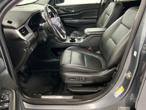Used 2021 GMC Acadia SLT w/ Elevation Edition AWD/4WD image 18