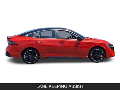 New 2026 Nissan Sentra SR w/ Floor Mat Package FWD image 6