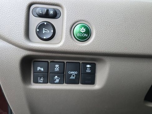 Used 2018 Honda Ridgeline RTL-E image 25