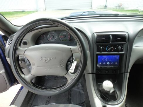 Used 2003 Ford Mustang GT RWD image 14