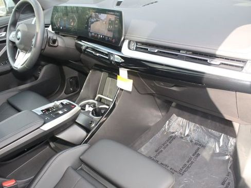 Used 2026 BMW X1 xDrive28i w/ Technology Package image 26