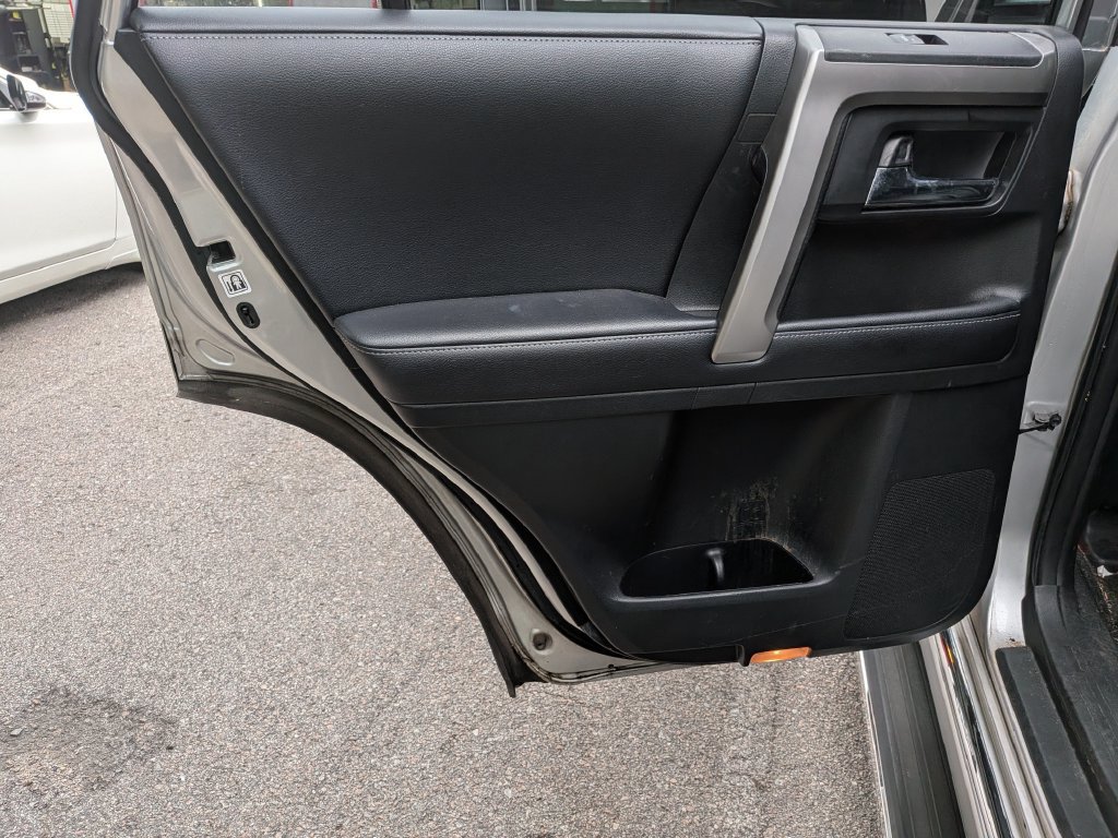 Used 2018 Toyota 4Runner Limited RWD image 23