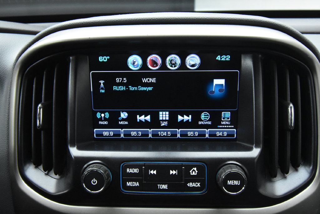 Used 2016 Chevrolet Colorado Z71 AWD/4WD image 12