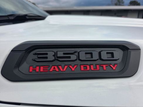 Used 2024 RAM 3500 Tradesman image 17