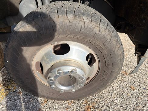 Used 2024 Ford F350 Lariat w/ Lariat Ultimate Package image 20