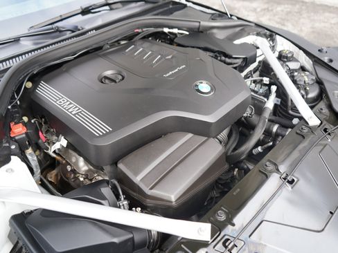 Used 2023 BMW Z4 sDrive30i w/ Premium Package image 82