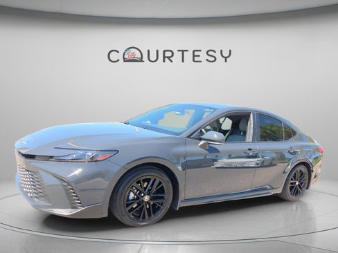 Certified 2026 Toyota Camry SE image 9