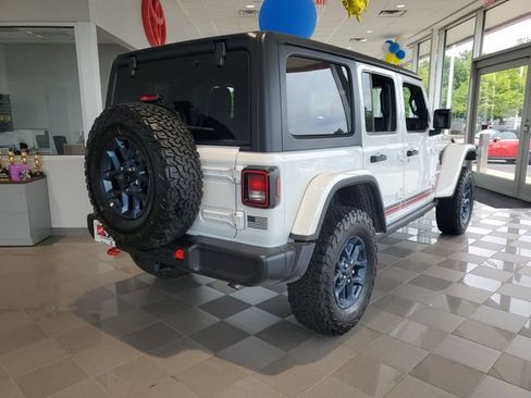 Used 2026 Jeep Wrangler Unlimited Sport w/ Dual Top Group AWD/4WD image 4