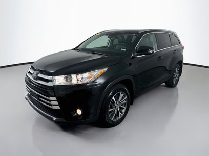 Used 2017 Toyota Highlander XLE