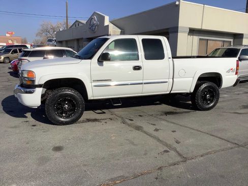 Used 2003 GMC Sierra 2500 SLE w/ Skid Plate Package image 22