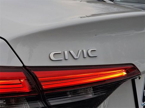 Certified 2023 Honda Civic Sport image 29