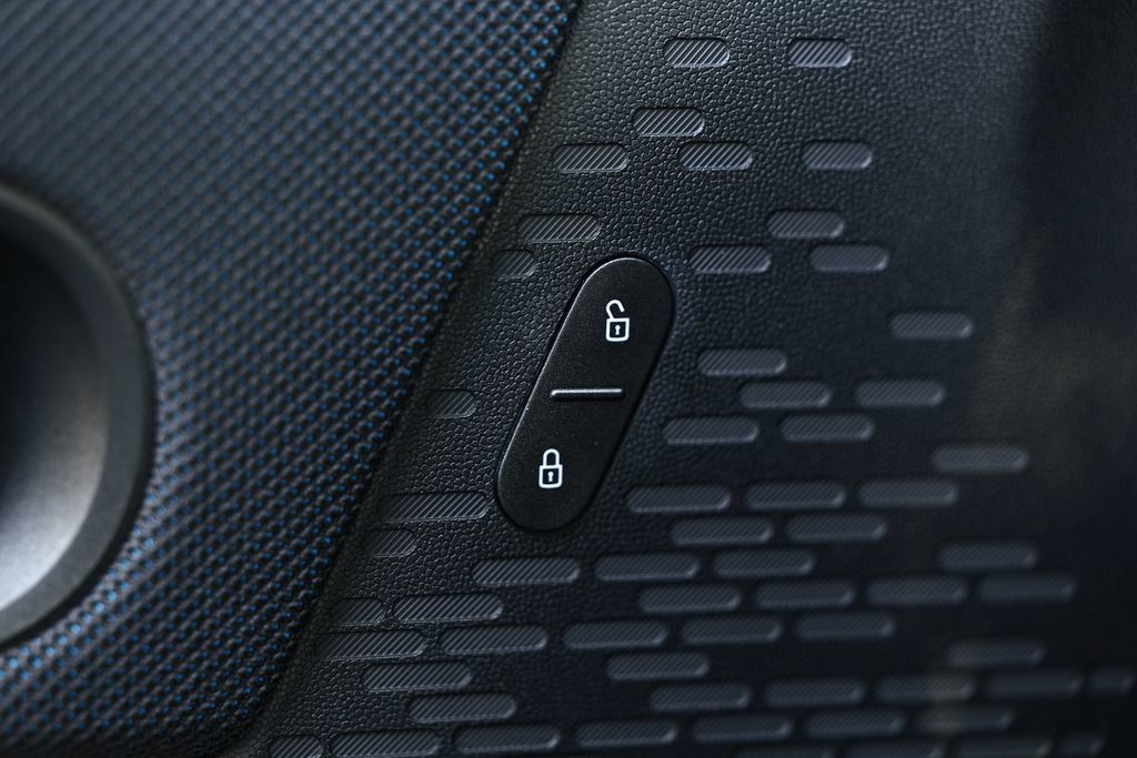 New 2026 MINI Cooper 2-Door Hardtop FWD image 15