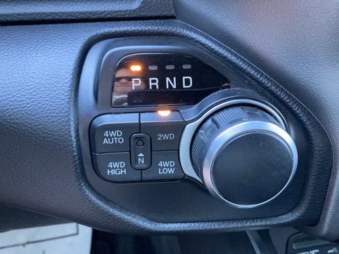 Used 2019 RAM 1500 Big Horn image 22