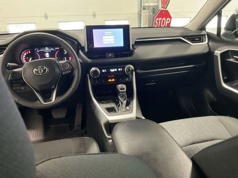 Used 2023 Toyota RAV4 XLE image 12
