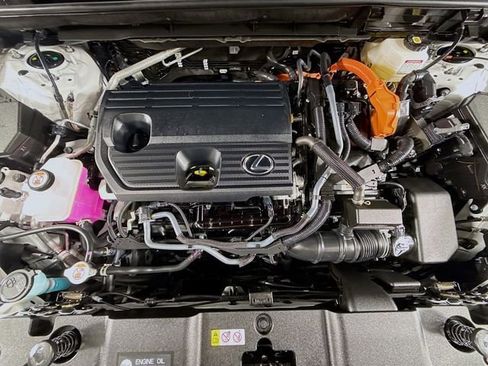 Used 2025 Lexus NX 350h AWD w/ Accessory Package (2T) image 30