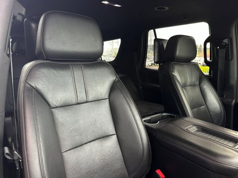 Used 2021 Chevrolet Tahoe RST w/ Rear Media and Nav Package AWD/4WD image 17
