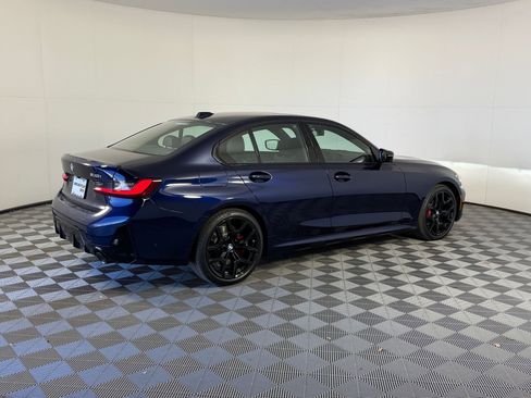 Used 2026 BMW 330i Sedan w/ M Sport Package RWD image 9