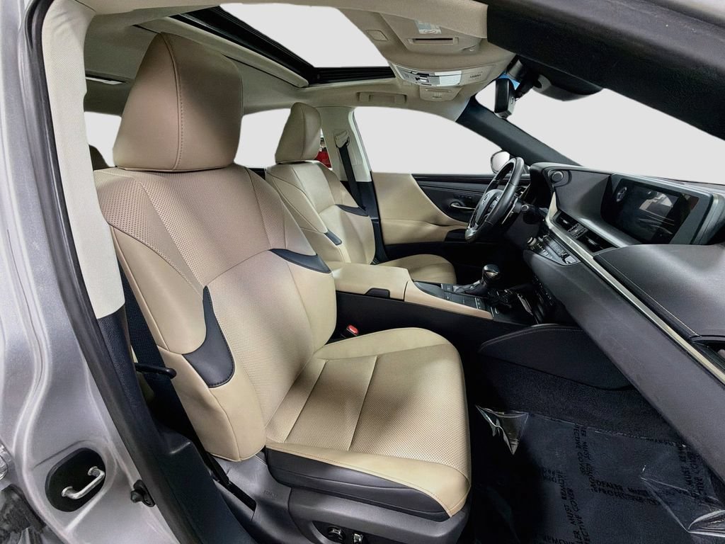 Used 2021 Lexus ES 250 w/ Premium Package AWD/4WD image 30