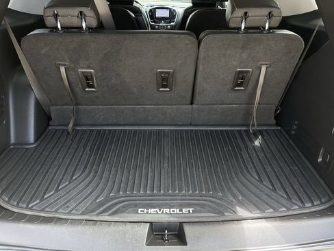 Used 2021 Chevrolet Traverse Premier w/ Redline Edition AWD/4WD image 27