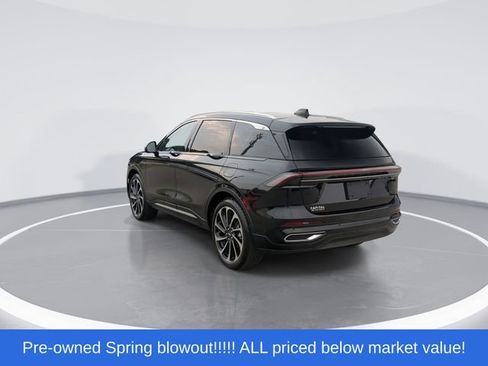 Used 2024 Lincoln Nautilus Black Label AWD/4WD image 6