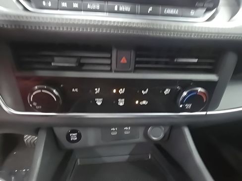 Used 2024 Nissan Rogue S FWD image 26