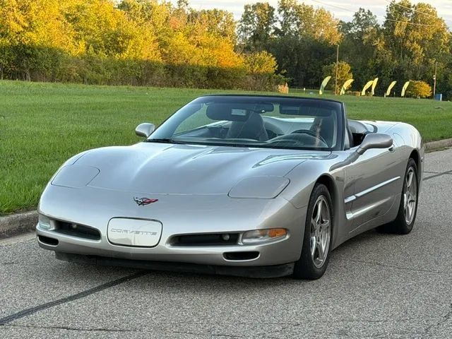 Used 2002 Chevrolet Corvette Convertible w/ Preferred Equipment Group2 RWD image 40