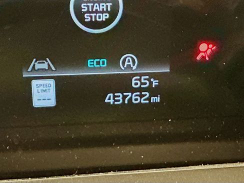 Used 2025 Kia Telluride S AWD/4WD image 19