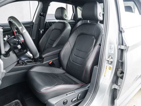 Used 2020 Volkswagen Jetta GLI Autobahn image 4