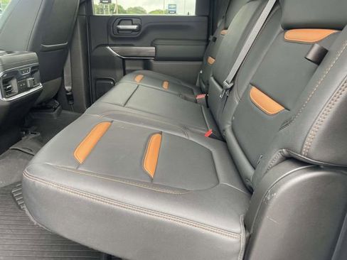 Used 2021 GMC Sierra 2500 AT4 w/ AT4 Premium Plus Package AWD/4WD image 12