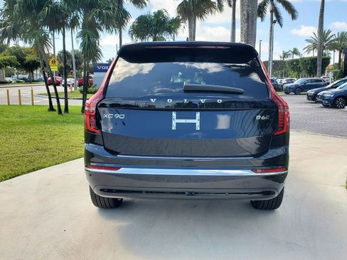 New 2026 Volvo XC90 B5 Ultra w/ Protection Package Premier AWD/4WD image 4