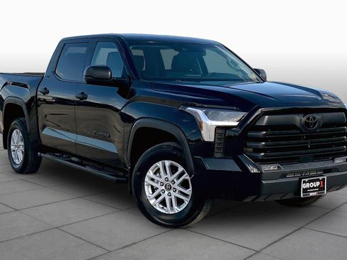 Used 2024 Toyota Tundra SR5 w/ SR5 Premium Package AWD/4WD image 3