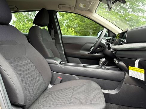 Used 2026 Nissan Kicks S FWD image 30